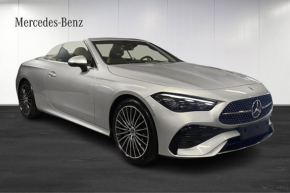 Mercedes-Benz CLE300 2 of 5