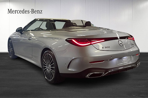 Mercedes-Benz CLE300 3 of 5