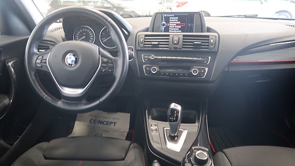 BMW 118d 11 of 17