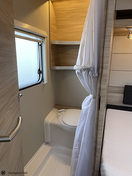 Knaus 500 Südwind pf 12 of 12