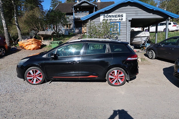 Renault Clio 2 of 5