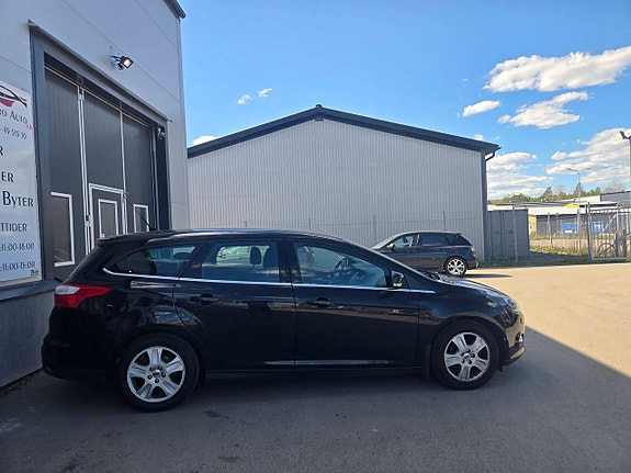Ford Focus 7 of 11