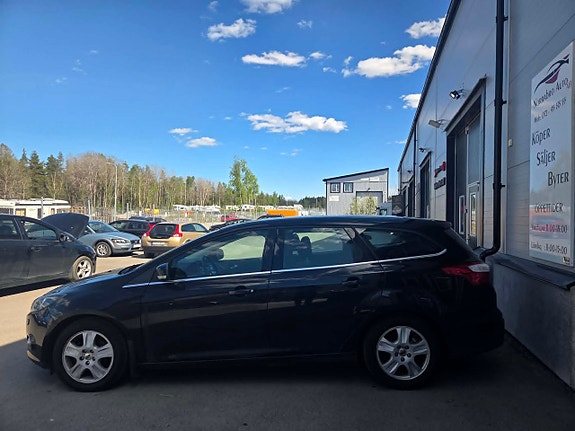 Ford Focus 8 of 11