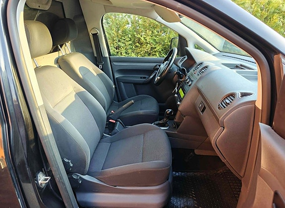 Volkswagen Caddy 8 of 27