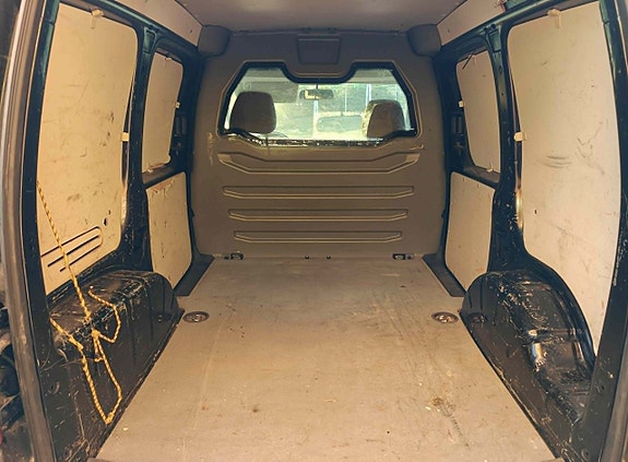 Volkswagen Caddy 19 of 27