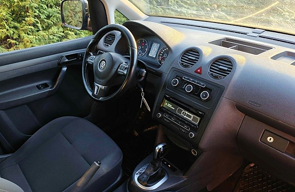 Volkswagen Caddy 23 of 27