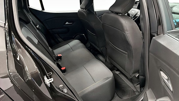 Dacia Sandero 7 of 9