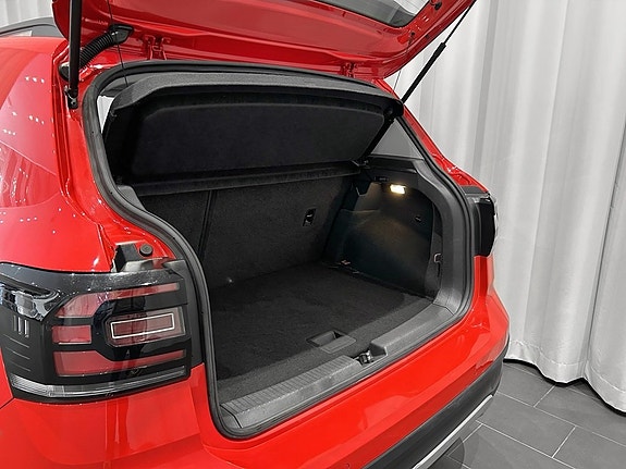 Volkswagen T-Cross 4 of 5