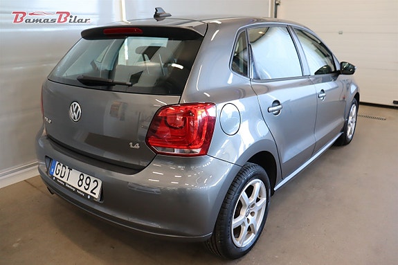 Volkswagen Polo 5 of 5
