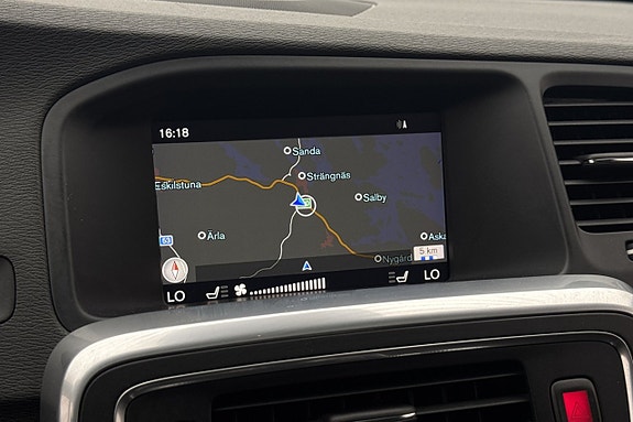Volvo V60 16 of 30