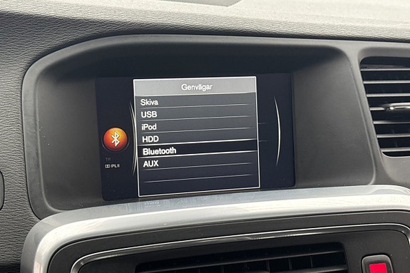 Volvo V60 20 of 30