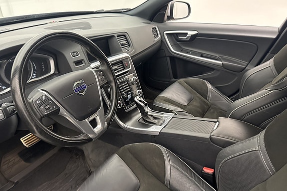 Volvo V60 8 of 30