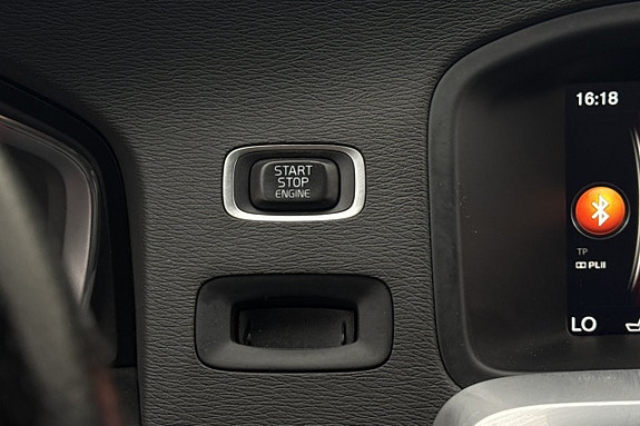 Volvo V60 25 of 30