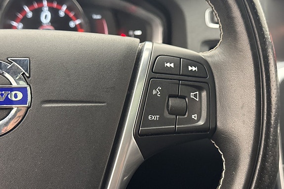 Volvo V60 22 of 30