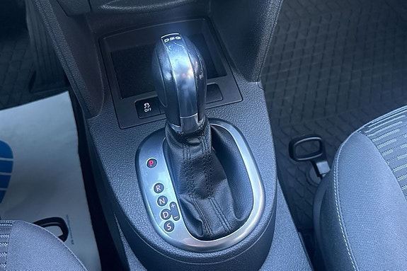 Volkswagen Caddy 15 of 22
