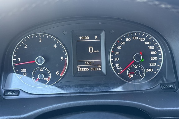 Volkswagen Caddy 12 of 22