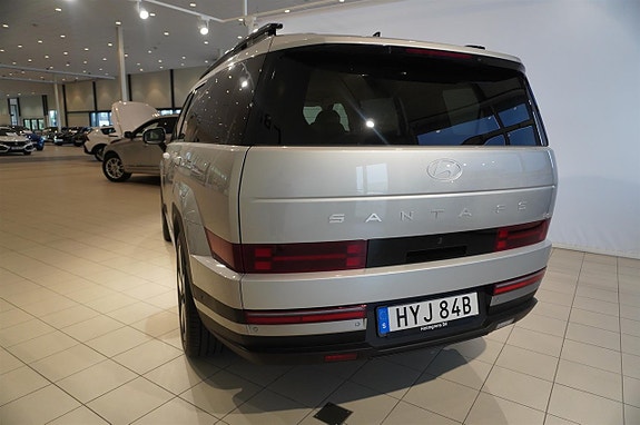 Hyundai Santa Fe 6 of 19