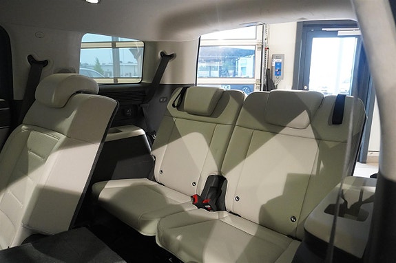 Hyundai Santa Fe 8 of 19