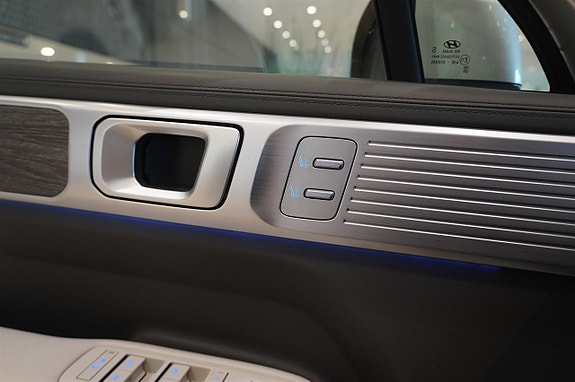 Hyundai Santa Fe 19 of 19
