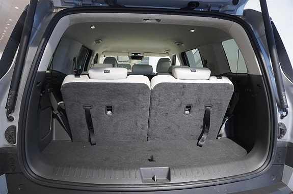Hyundai Santa Fe 9 of 19