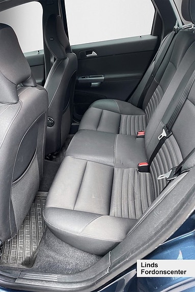 Volvo V50 6 of 6