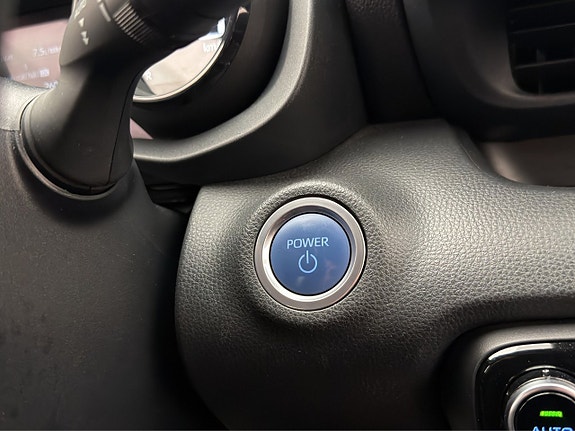 Toyota Yaris 18 of 30