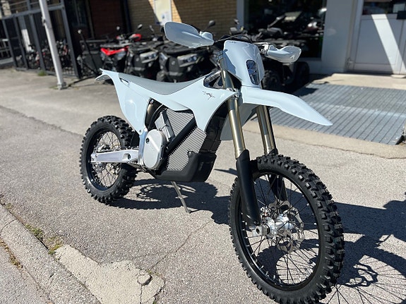Stark Varg EX 60HK A1 2 of 4