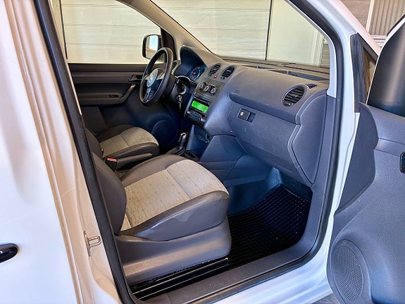 Volkswagen Caddy Maxi 9 of 9