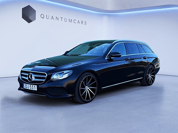 Mercedes-Benz E220