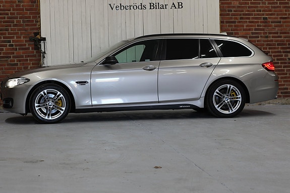 BMW 520d 4 of 5
