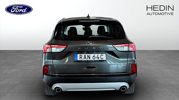 Ford Kuga 7 of 9