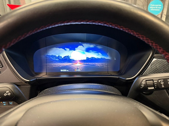 Ford Kuga 10 of 27