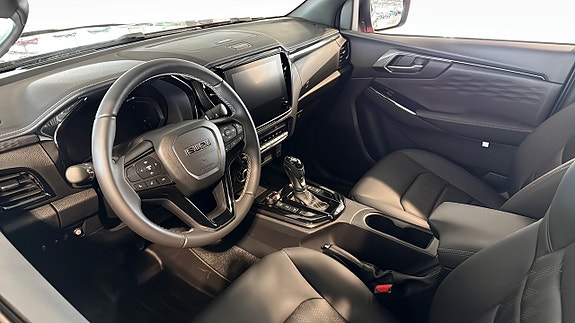 Isuzu D-max 3 of 5
