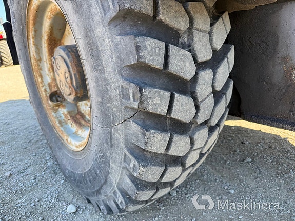 Redskapsbärare Wille 655C med Vikplog Snowek N280 17 of 27