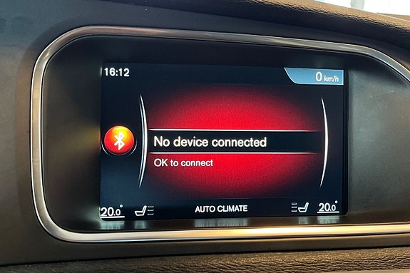 Volvo V40 19 of 27
