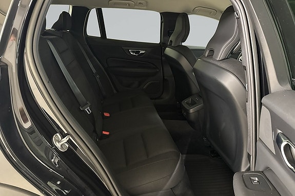 Volvo V60 Cross Country 6 of 9