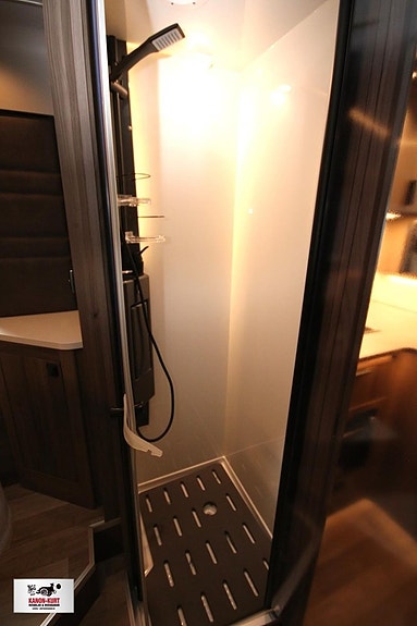 Kabe Travel Master Royal X 810 LQB 15 of 16