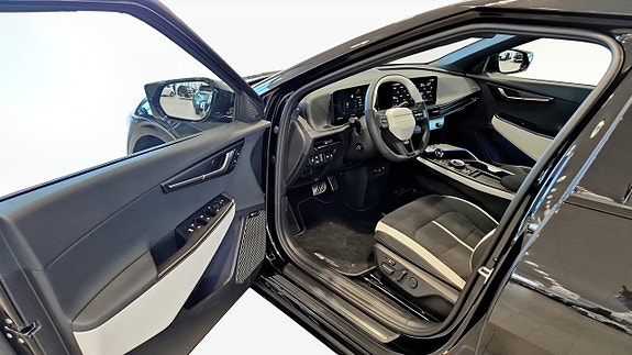 Kia EV6 10 of 12