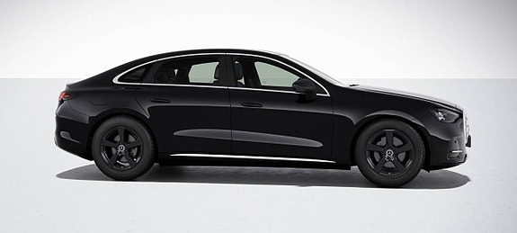 Mercedes-Benz C400 2 of 5