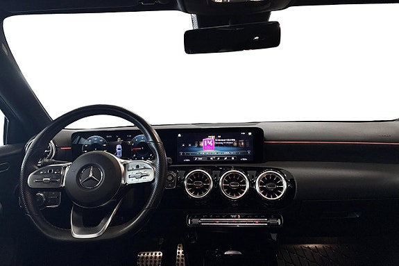 Mercedes-Benz A200 8 of 12