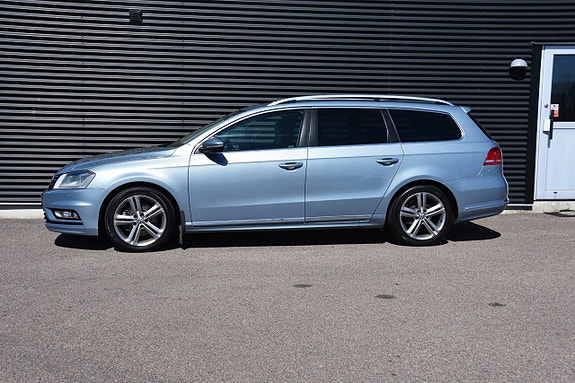 Volkswagen Passat 3 of 5