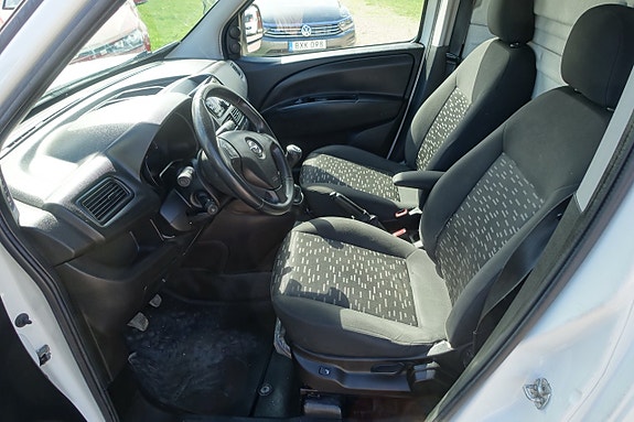 Opel Combo 13 of 16