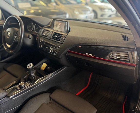 BMW 116d 13 of 16