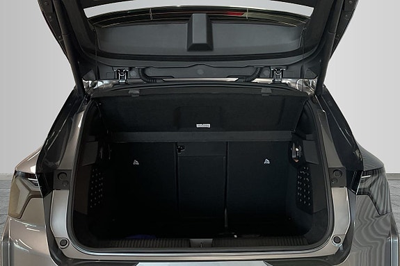 Renault Scenic E-Tech 7 of 16