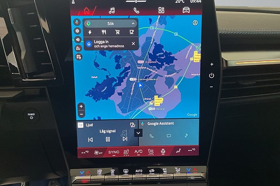 Renault Scenic E-Tech 11 of 16