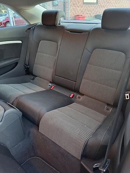Audi A5 8 of 12