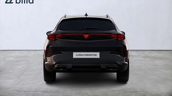Cupra Formentor e-HYBRID 8 of 12