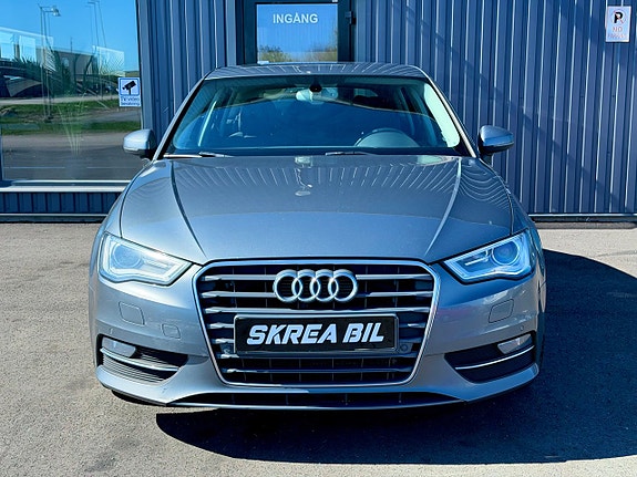 Audi A3 4 of 23