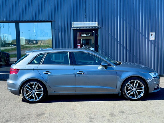 Audi A3 7 of 23