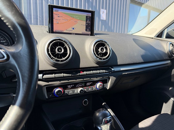 Audi A3 20 of 23